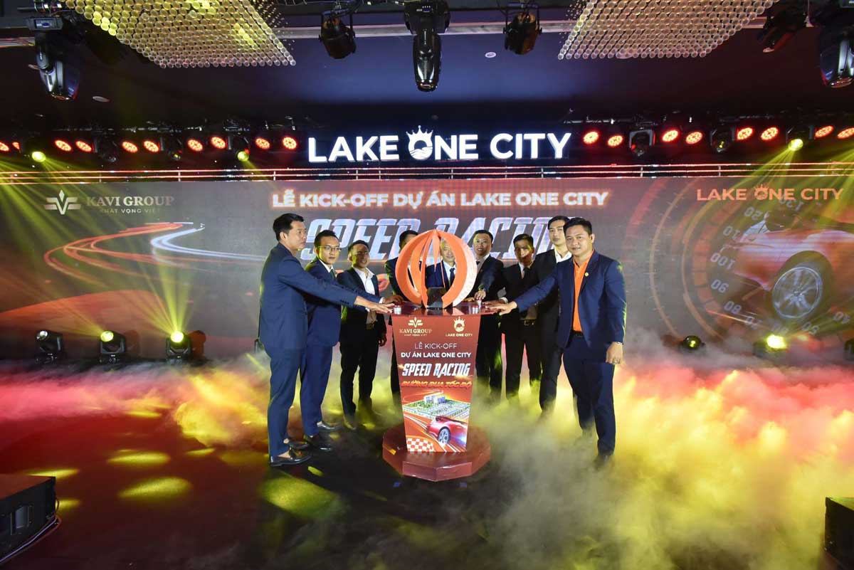 Kick Off Du an Lake One City - Lake One City