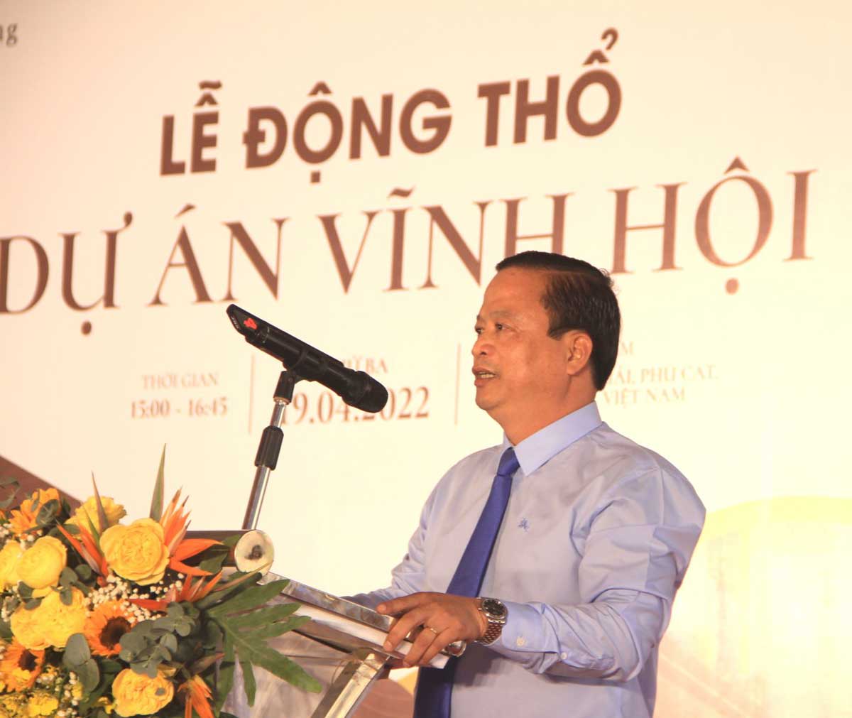 Pho Chu tich Thuong truc UBND tinh Nguyen Tuan Thanh phat bieu tai Le dong tho Du an Vinh Hoi Bay - Vĩnh Hội Bay